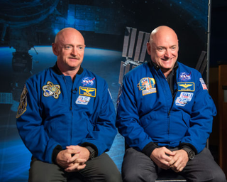 Los gemelos KellyFoto: NASA